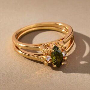 RARE! NWT Anthropologie Birthstone Flip Ring Green Crystal August Size 7